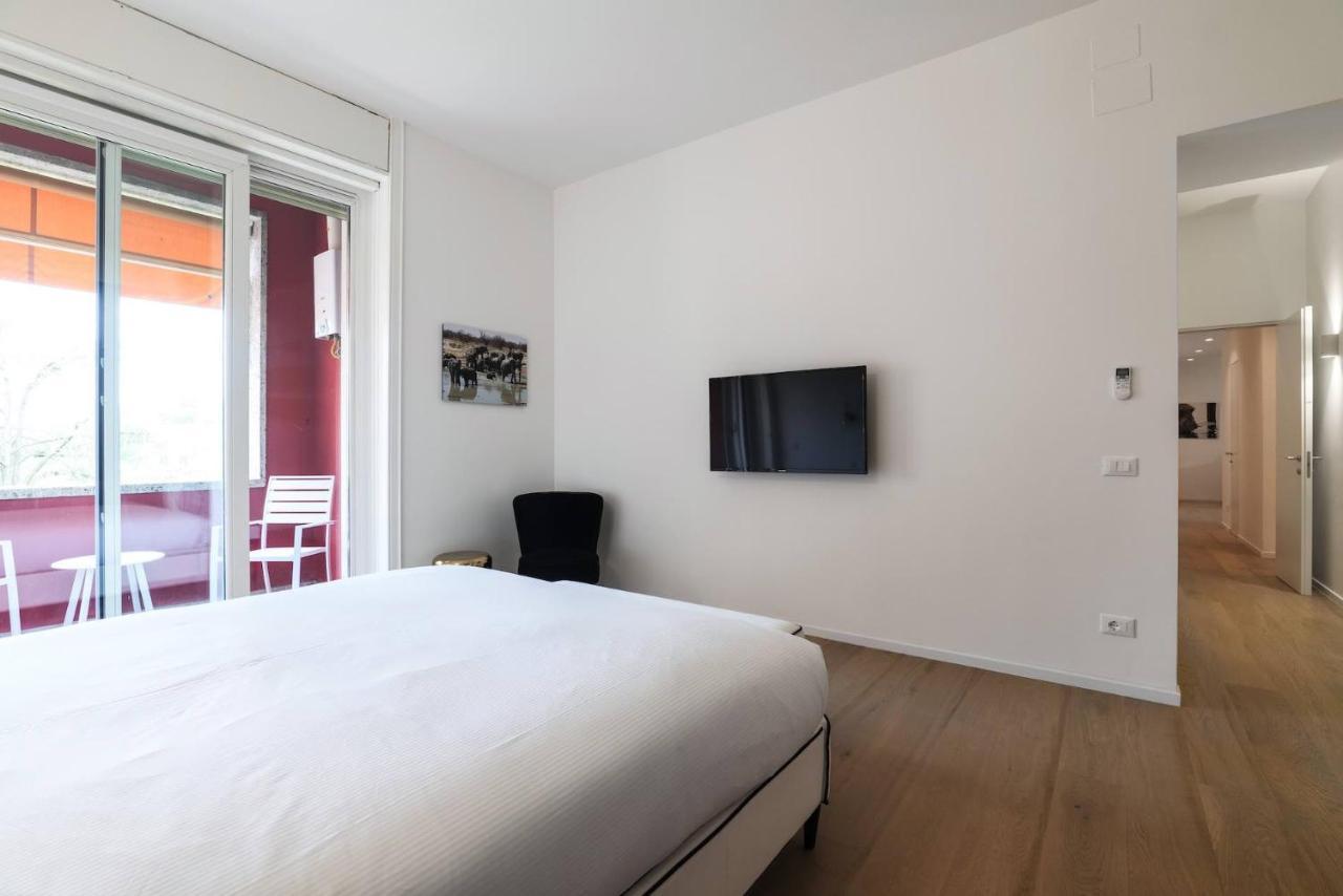 Contempora Apartments - Turati 3 - 2 Bedrooms Apartment ミラノ エクステリア 写真