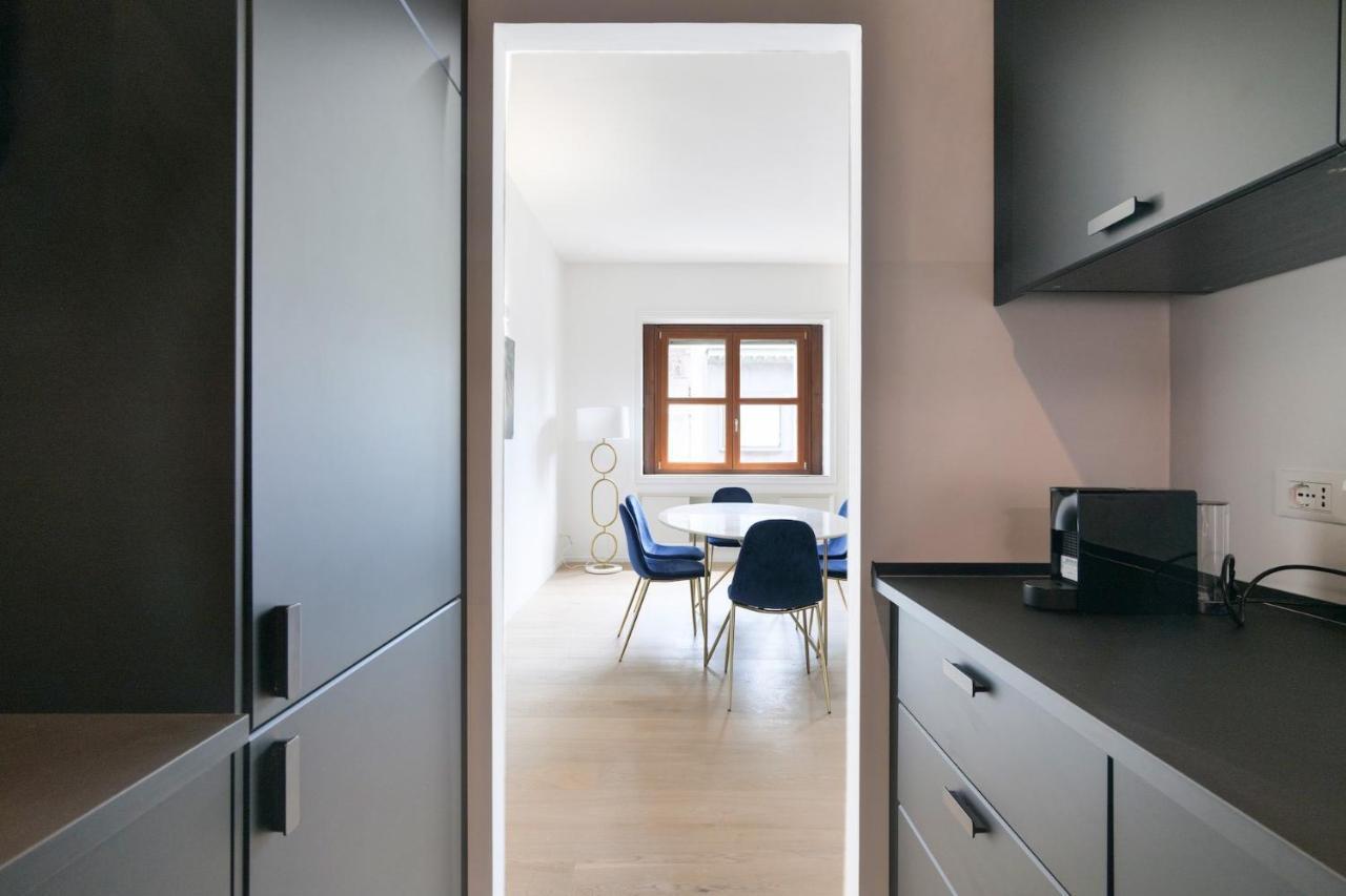 Contempora Apartments - Turati 3 - 2 Bedrooms Apartment ミラノ エクステリア 写真