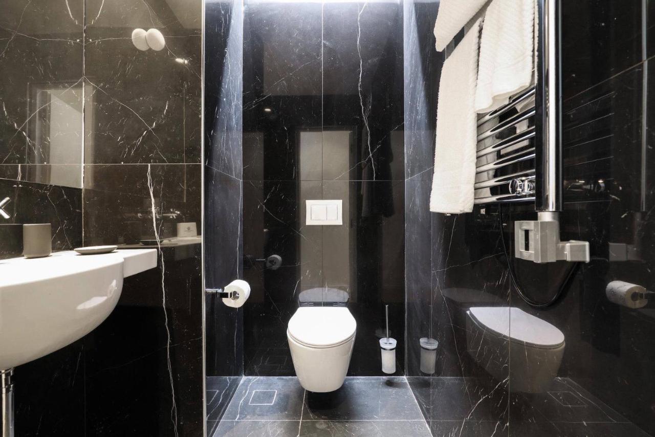 Contempora Apartments - Turati 3 - 2 Bedrooms Apartment ミラノ エクステリア 写真